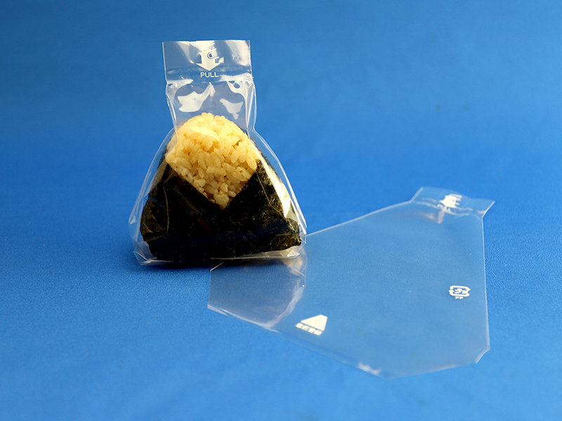 製品案内｜株式会社大阪包装社-おにぎりやサンドイッチに使われているフィルム袋をはじめとする変形製袋メーカーのパイオニア-